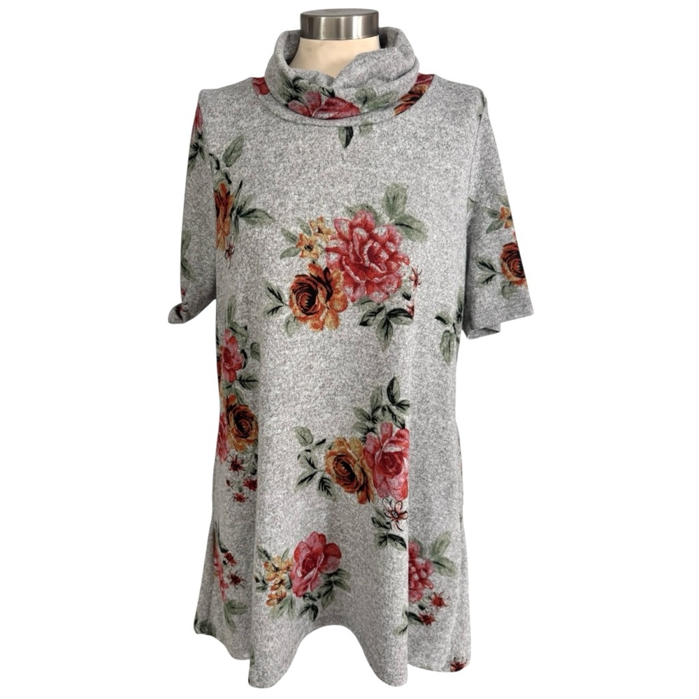Coco & Carmen Gray Floral Tunic Dress or Top